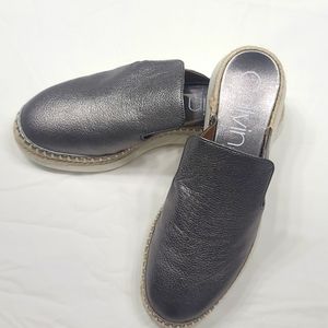 Calvin Klein Verie metallic silver slip on shoes size 6